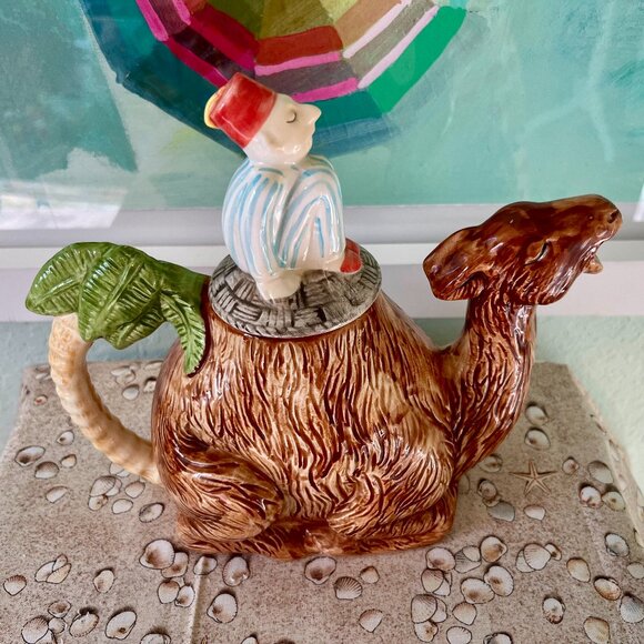 Porcelain Camel Teapot – Roy Simpson No. 23 for J. Luber, Colorful Figurine - Picture 1 of 8